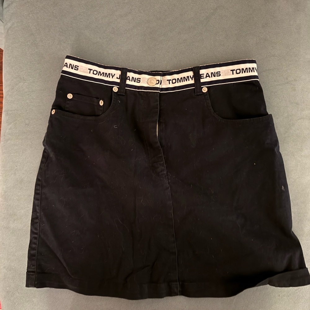 Vintage Tommy Hilfiger logo waistband skirt